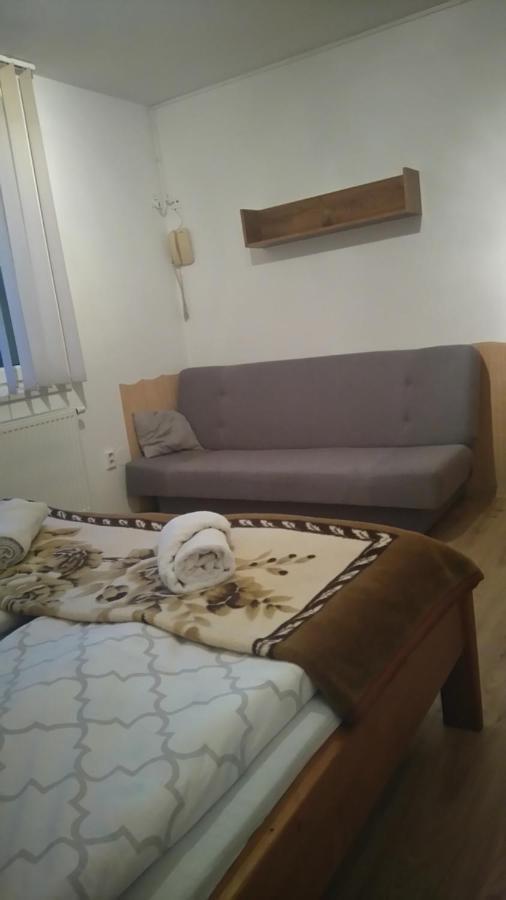 Guest House Kovalik Sucha Hora Ngoại thất bức ảnh